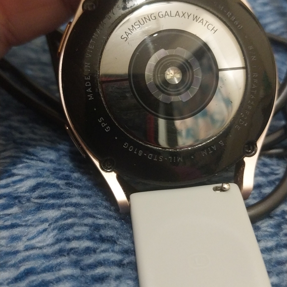Samsung Galaxy Smart watch 4 - Picture 3 of 4